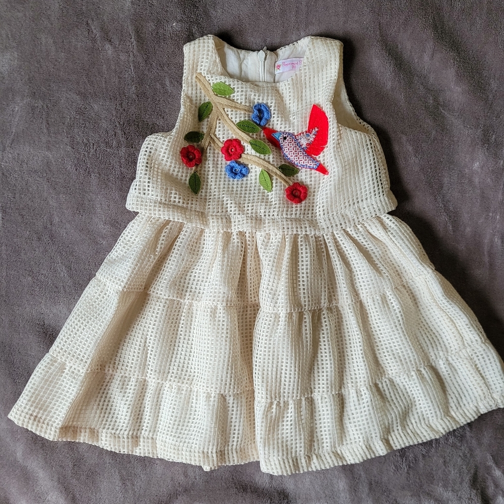 Toddler's dresa
